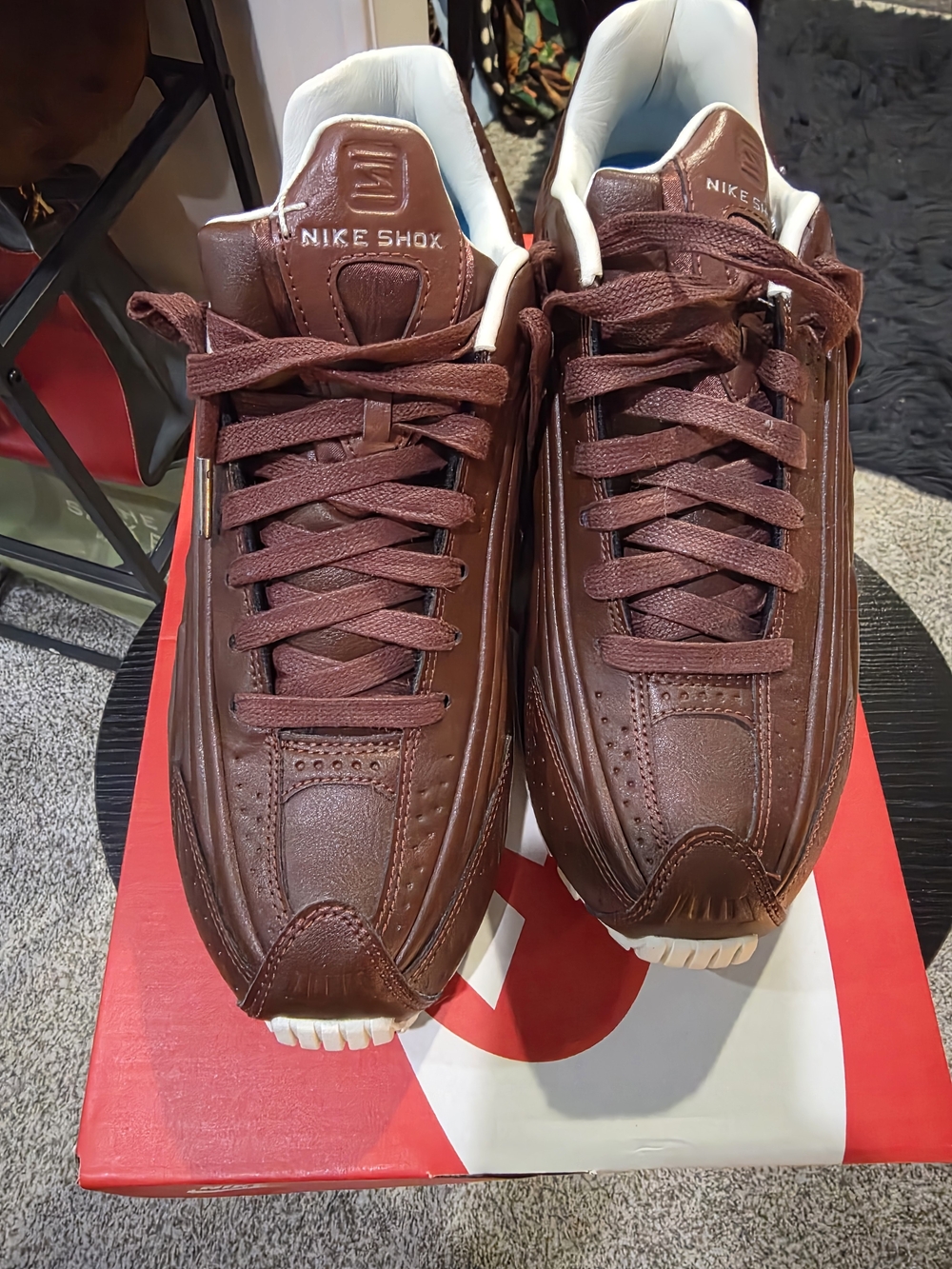 Nike Shox R4 Women Leather Casual Sneakers — Brown